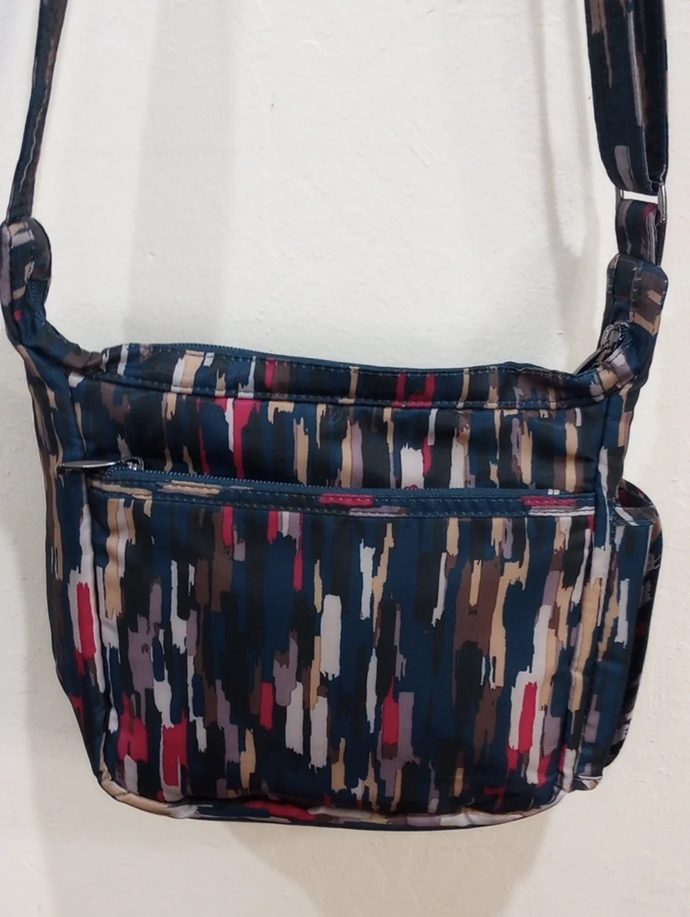 Lug Flutter Riverwalk Abstract Design Colorful Mini Crossbody Bag